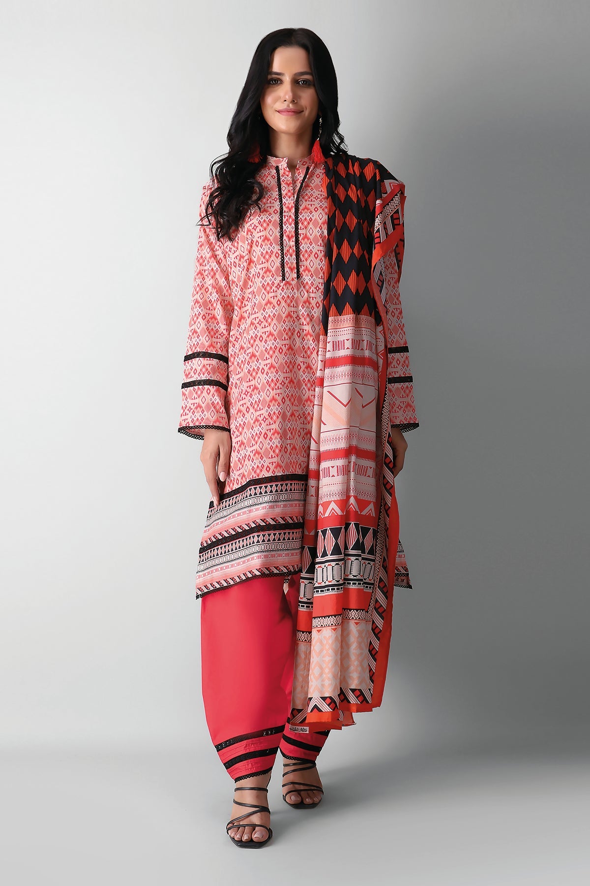 A210504 Red Khaadi Autumn Collection 2021