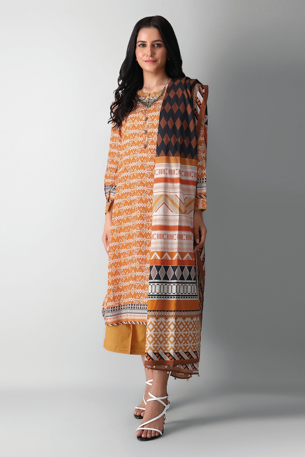 A210504 Yellow Khaadi Autumn Collection 2021