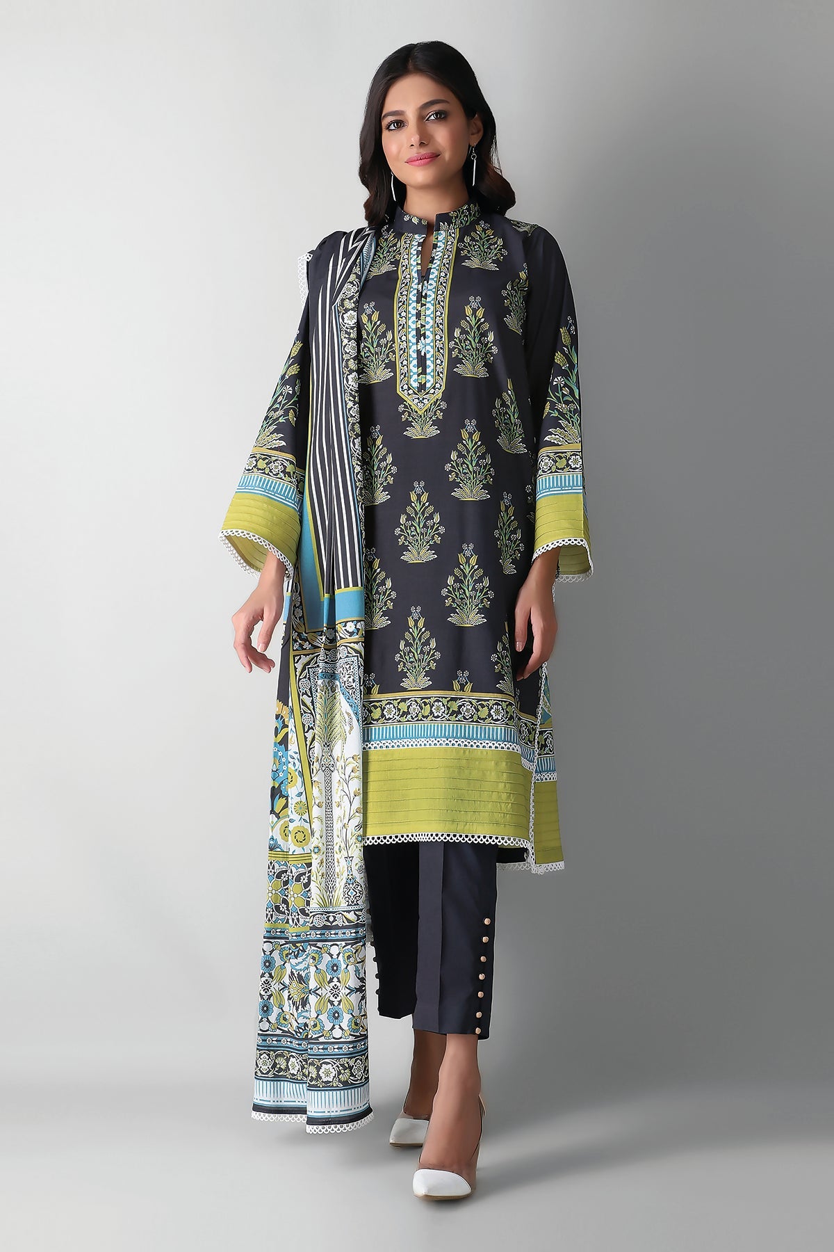 A210545 Black Khaadi Autumn Collection 2021