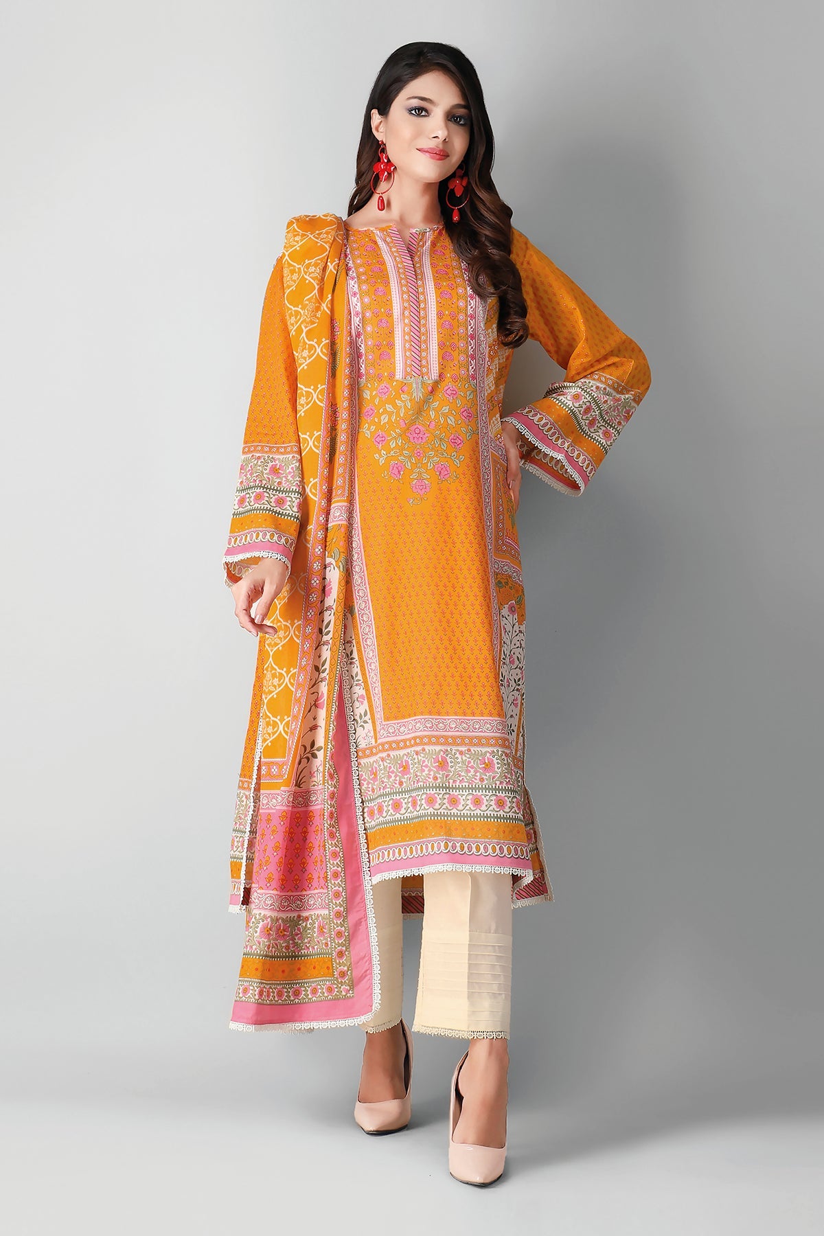 A21306 Yellow Khaadi Autumn Collection 2021