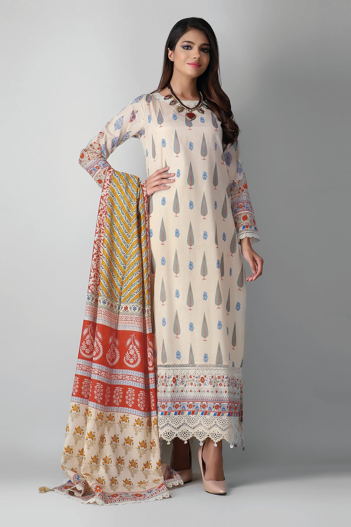 A21315 White Khaadi Autumn Collection 2021