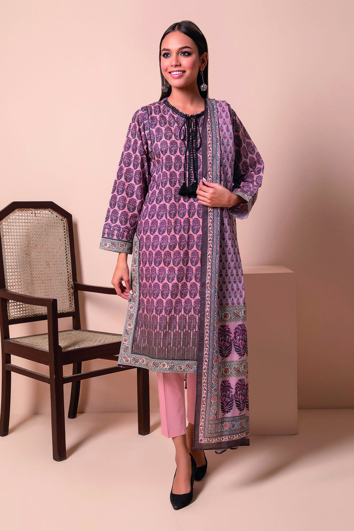 A22119 Pink Khaadi Online Spring Summer 2022
