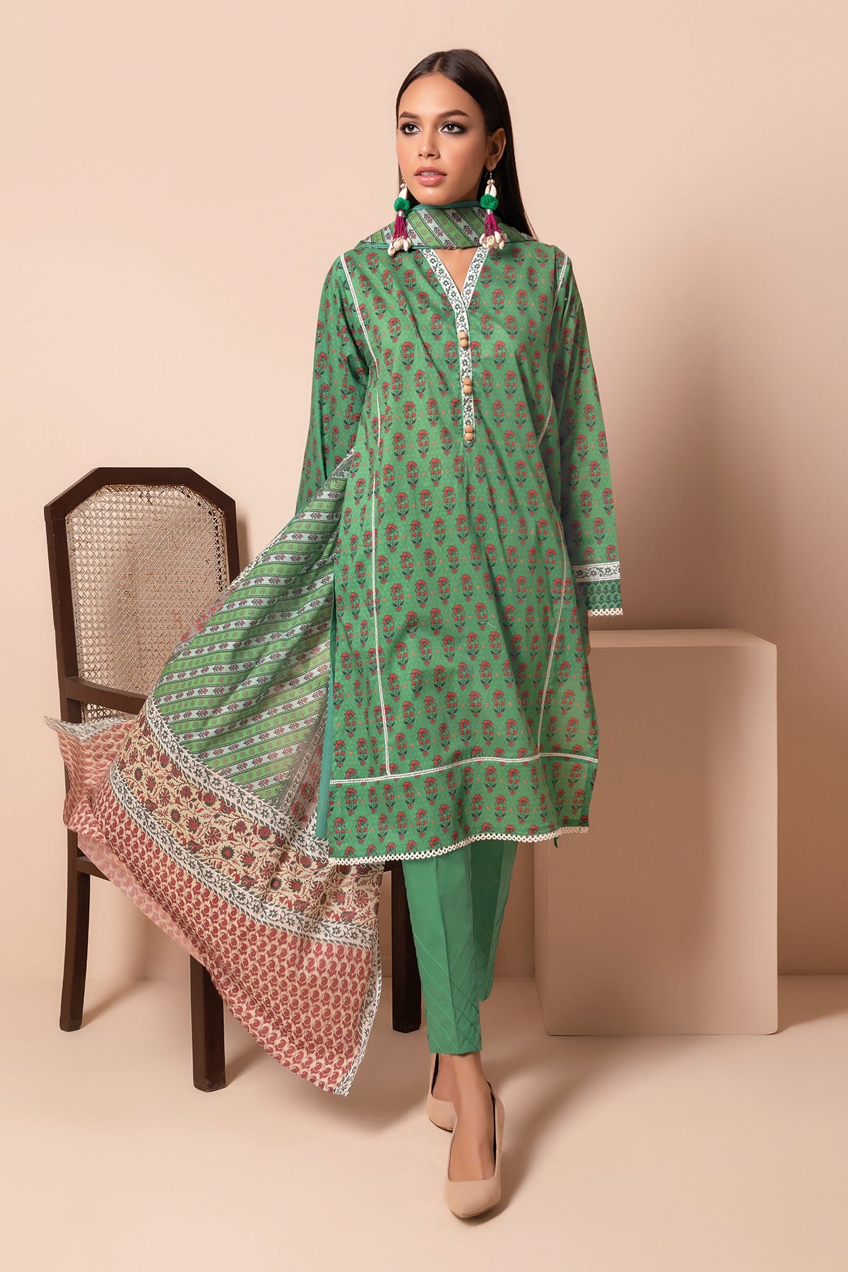 Khaadi A22120 Green Summer Lawn 2022 Online Shopping