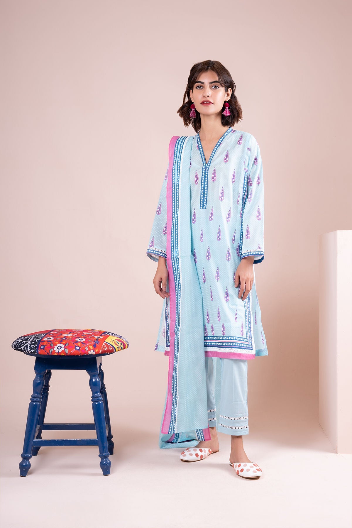Khaadi A22146 Blue Summer Lawn 2022 Online Shopping