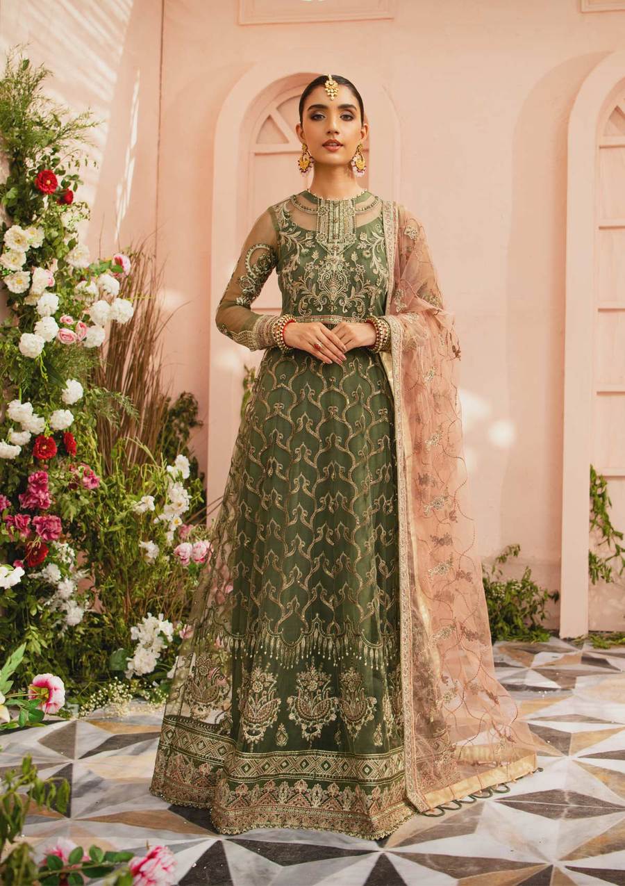 Look 01 AIK Atelier Mystique Organza and Tulle 2021