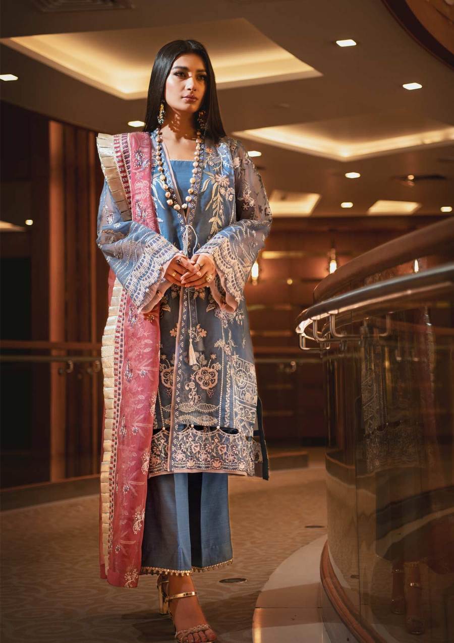 Look 08 AIK Atelier Wedding Festive Organza and Tulle 2021