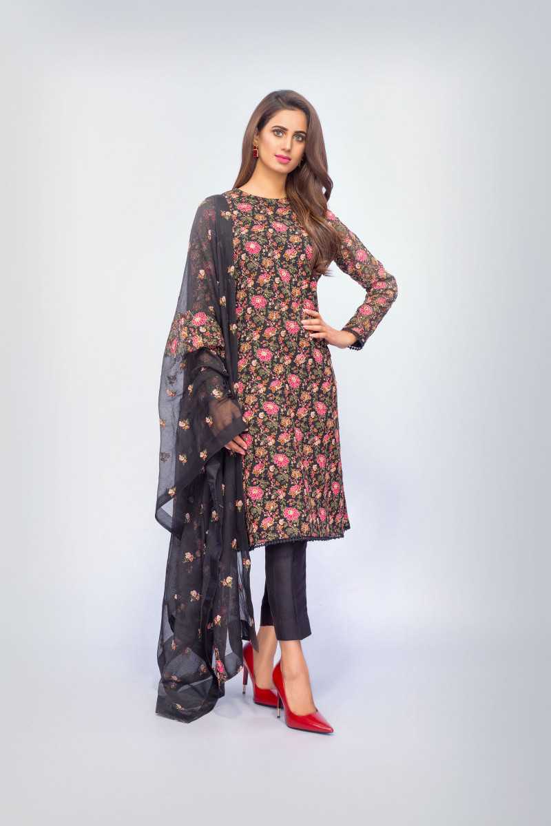 Bareeze Amphora Garden Ch2740 Black Collection 2021