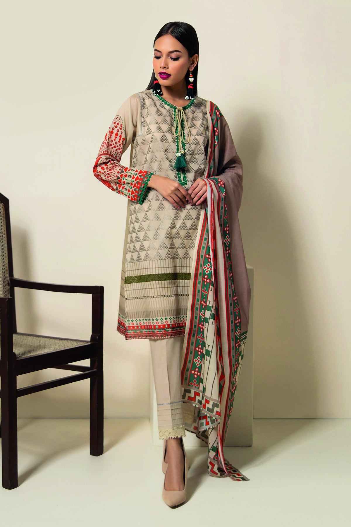 B22103 Off WhiteKhaadi Online Spring Summer 2022