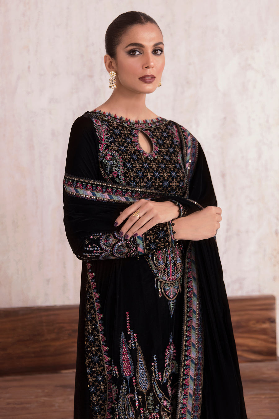 Jazmin Irsaa Velvet Shawl Collection 2022 Online Shopping
