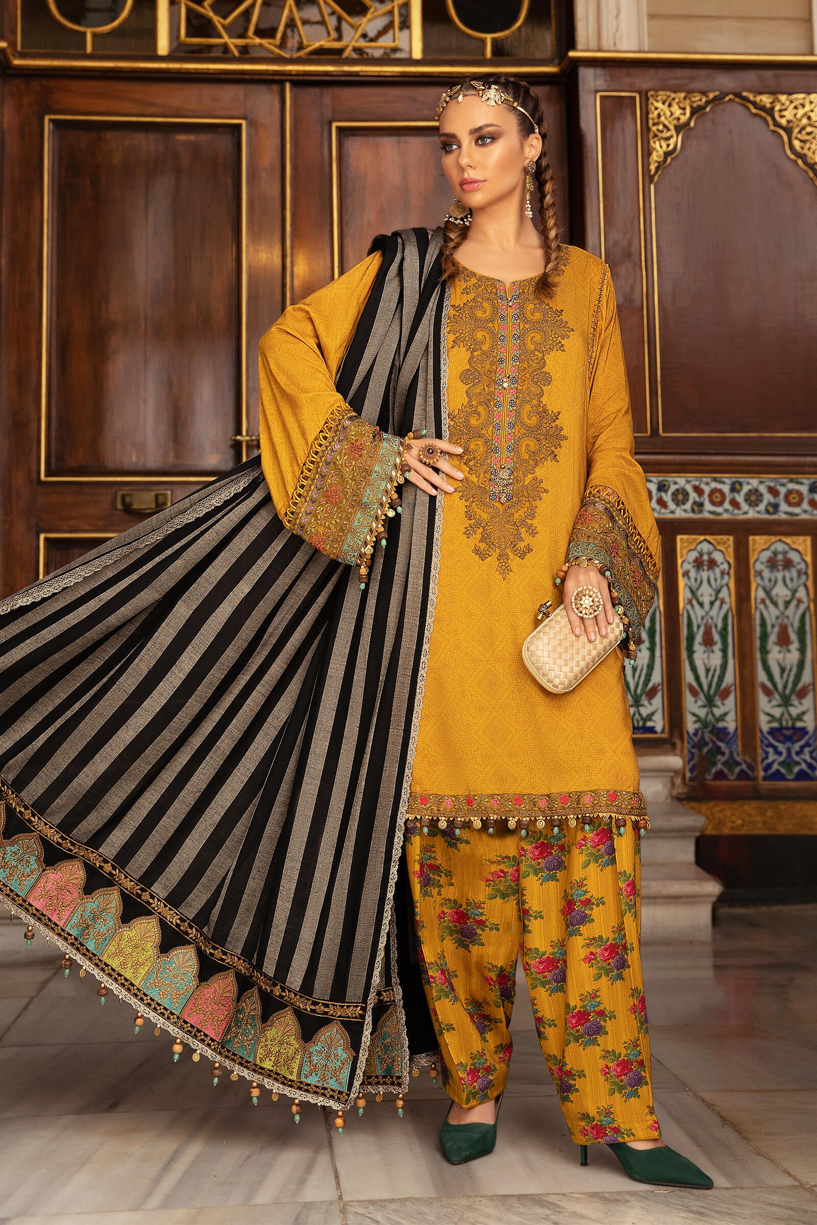 Maria B 09-Mustard Linen 2021