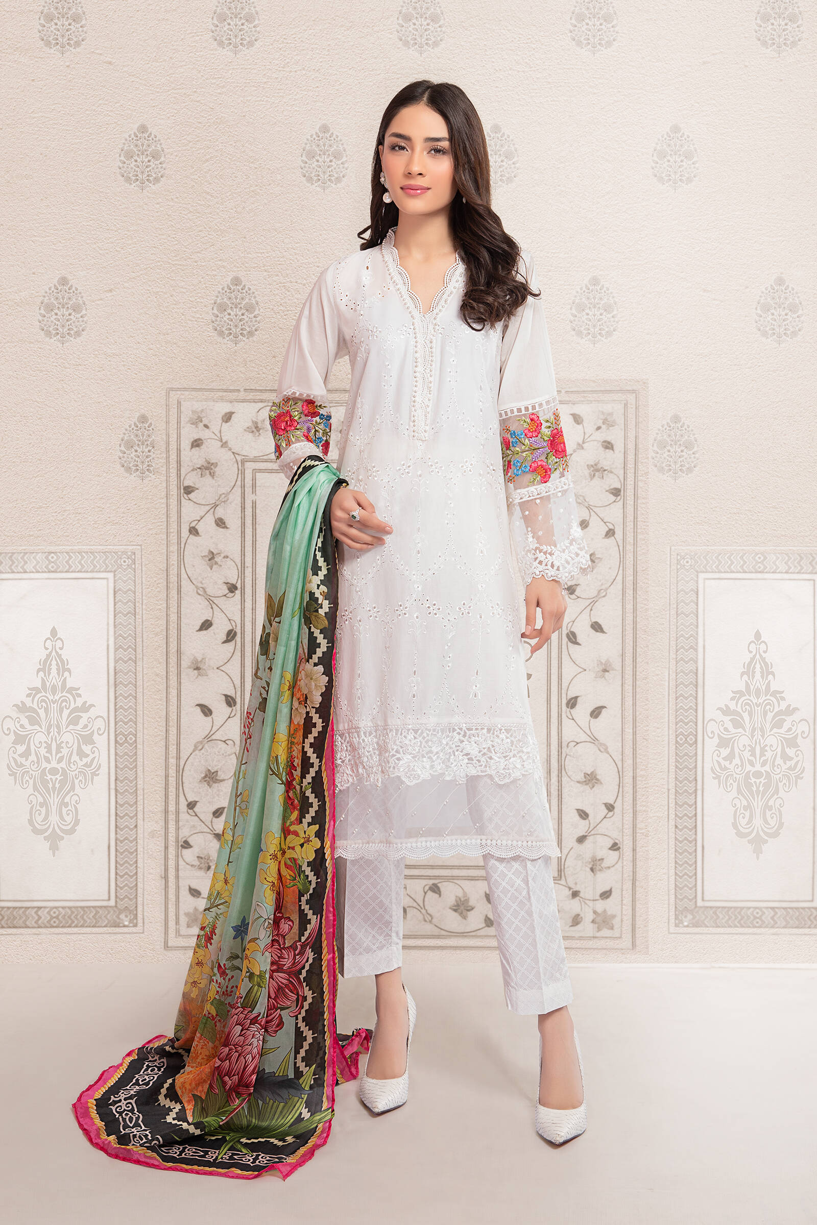 Maria B White DW-EF22-29 Luxe Prets 2022 Online Shopping