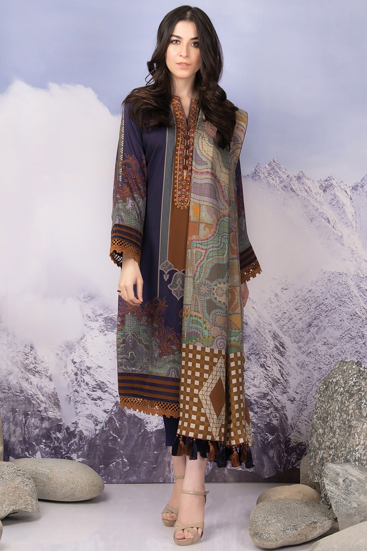 FW-38-21-BLUE Alkaram Winter Collection 2021