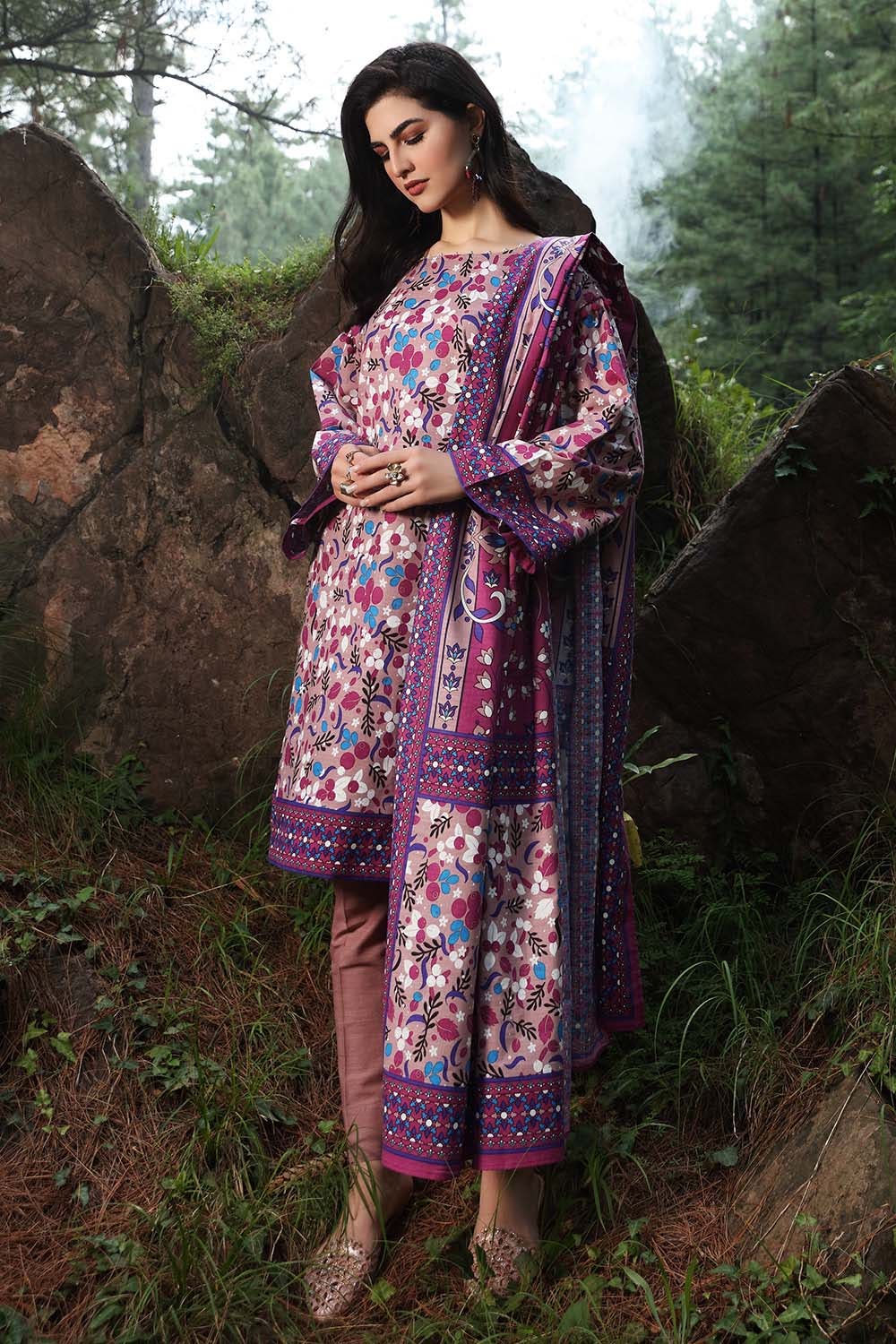 TK-12012 B Gul Ahmed Winter Collection 2021