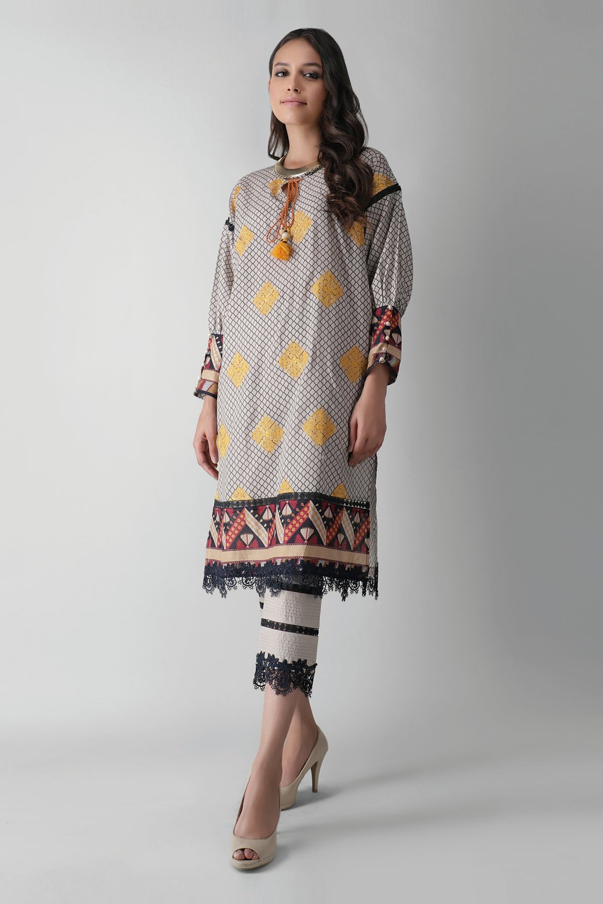 Khaadi I21211 White Summer Lawn 2021