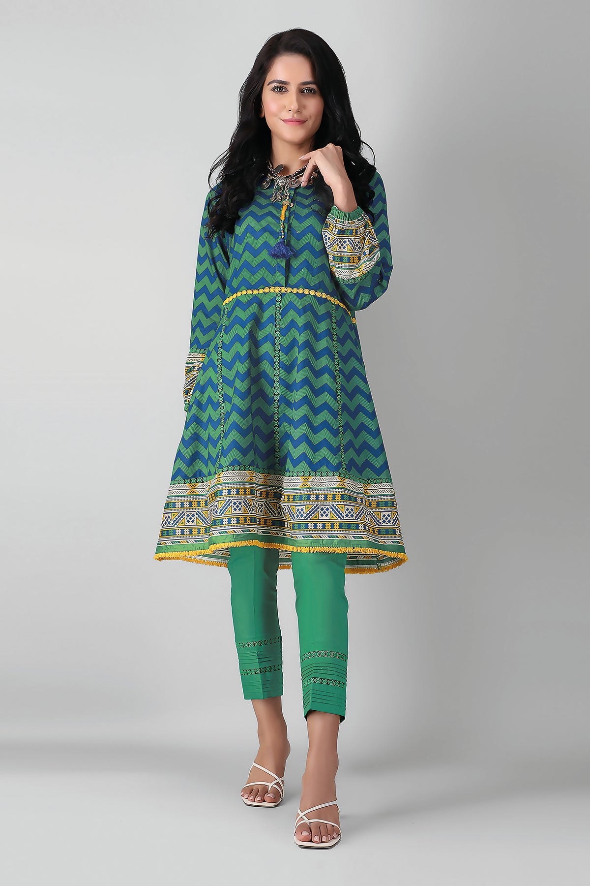 J21332 Green Khaadi Autumn Collection 2021