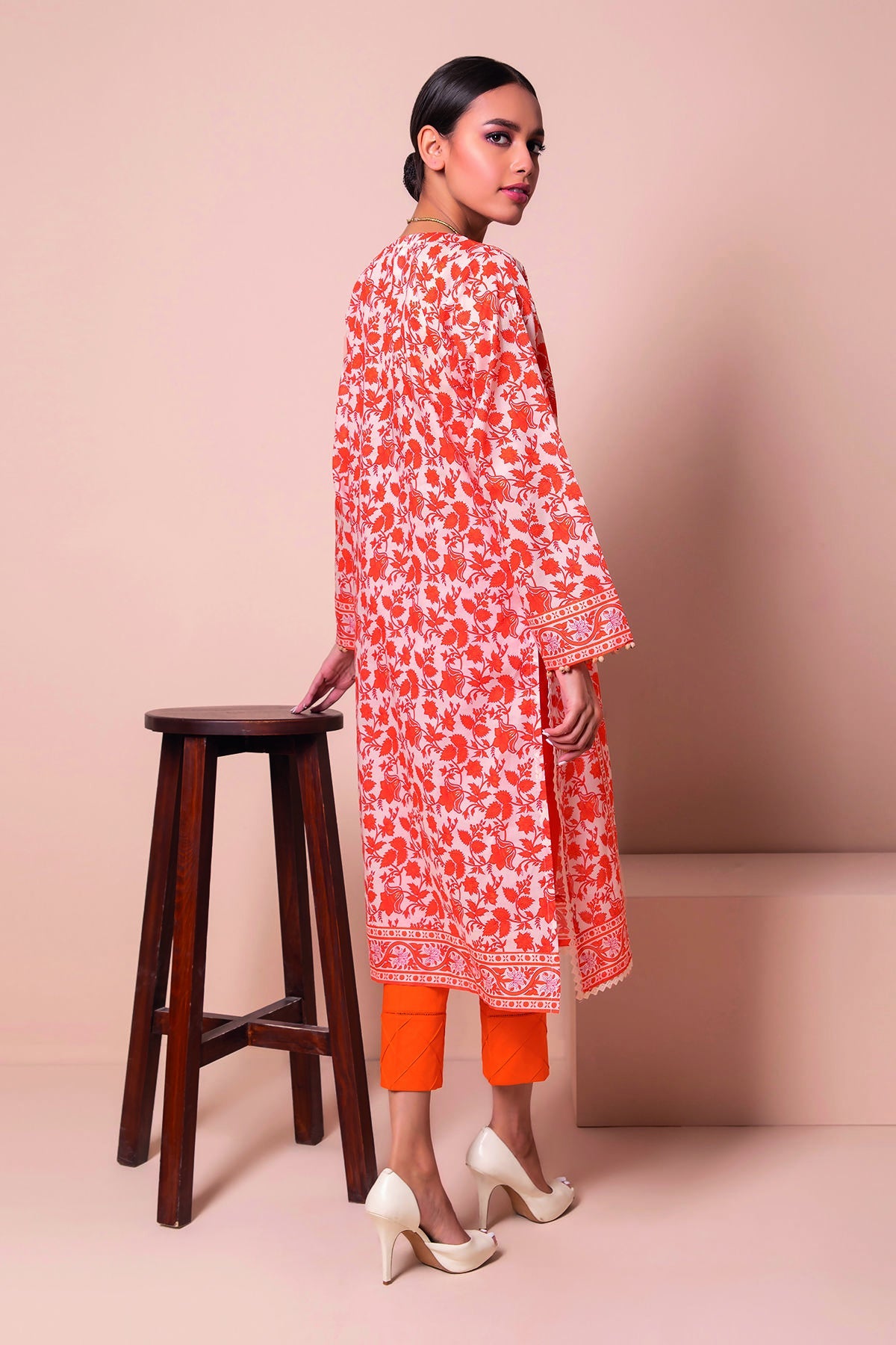 J22124 Orange Khaadi Online Spring Summer 2022