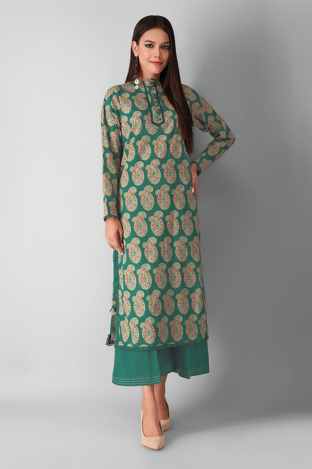 Jc21402 Green Khaadi Winter 2021