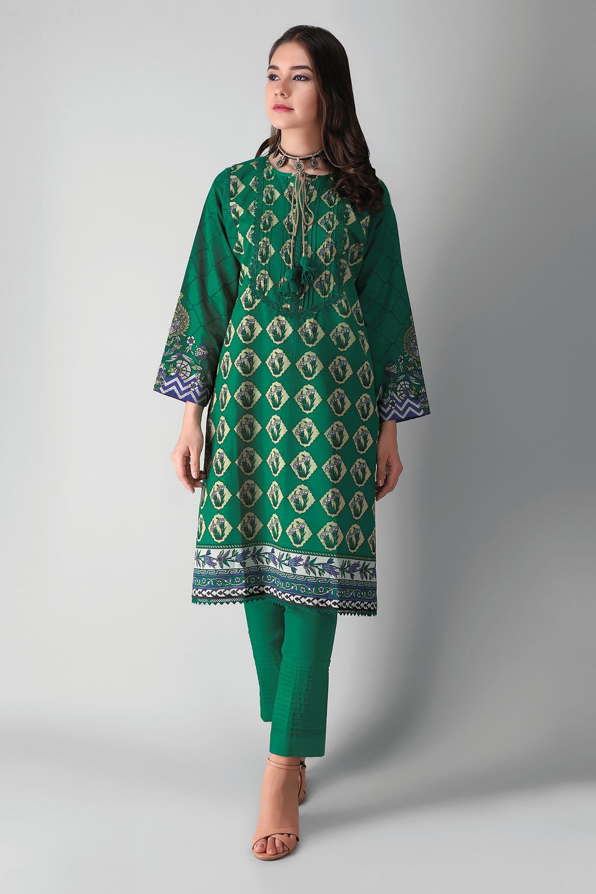 Jlk21450 Green Khaadi Winter 2021