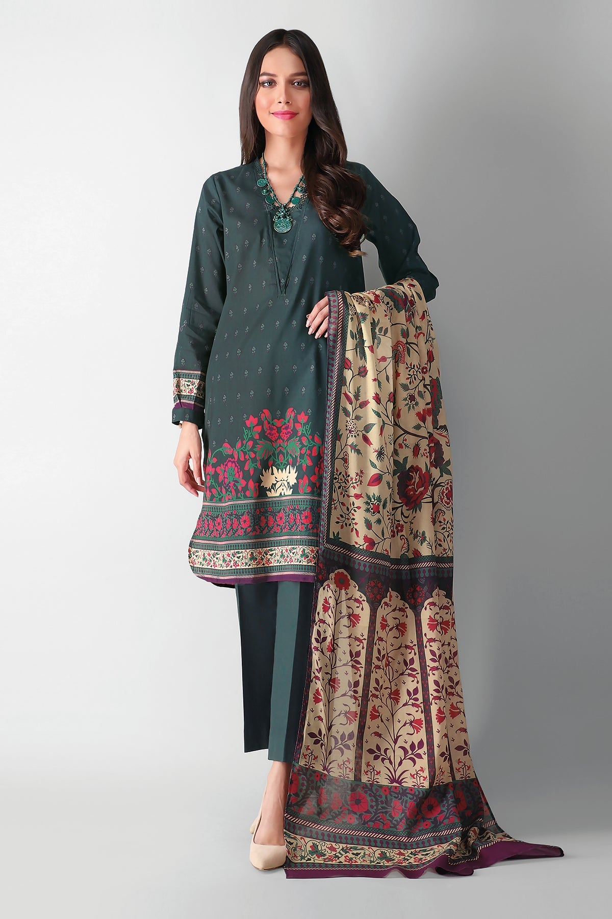 L210539 Green Khaadi Autumn Collection 2021