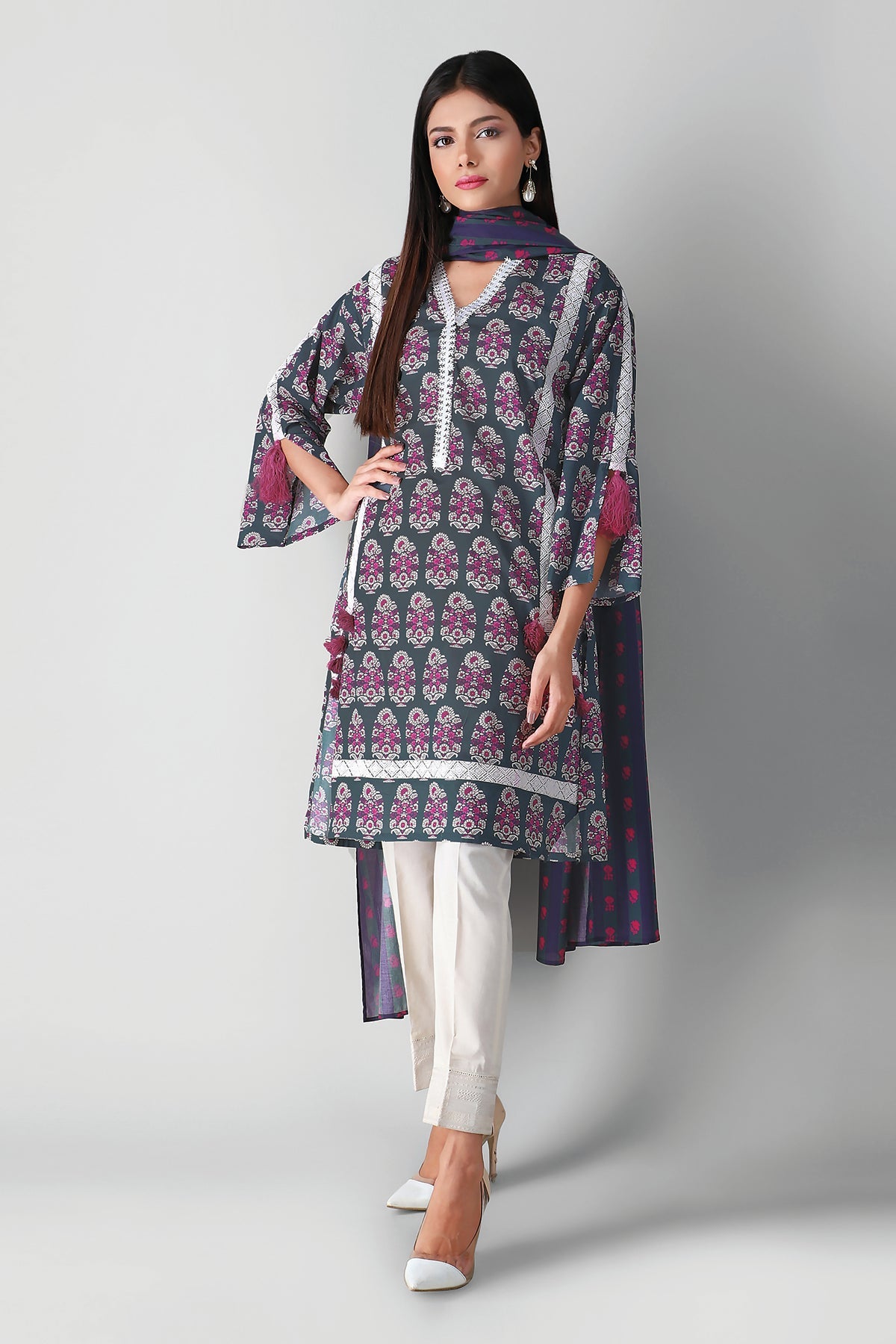 L21335 Green Khaadi Autumn Collection 2021