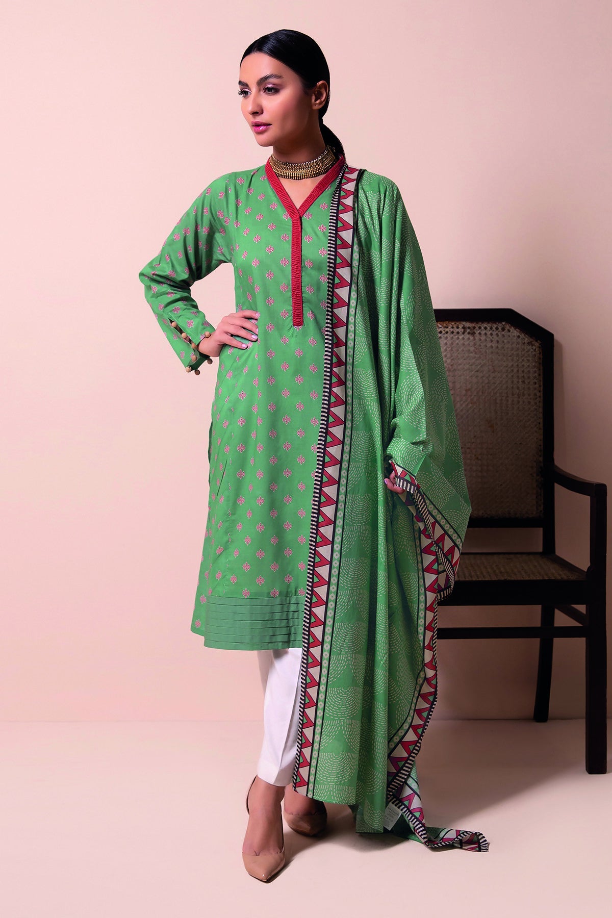 Khaadi L22105 Green Summer Lawn 2022 Online Shopping