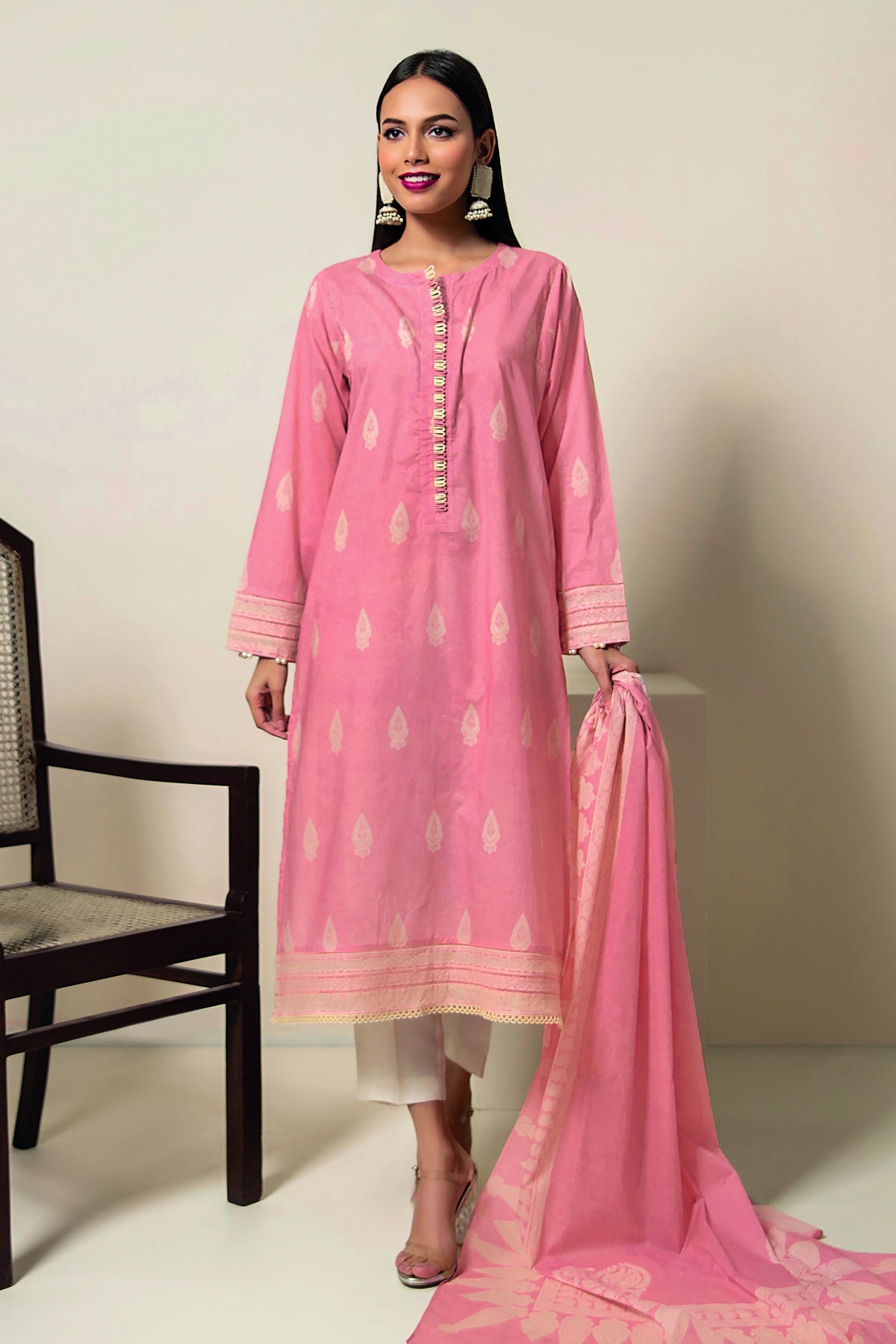 L22111 Pink Khaadi Online Spring Summer 2022