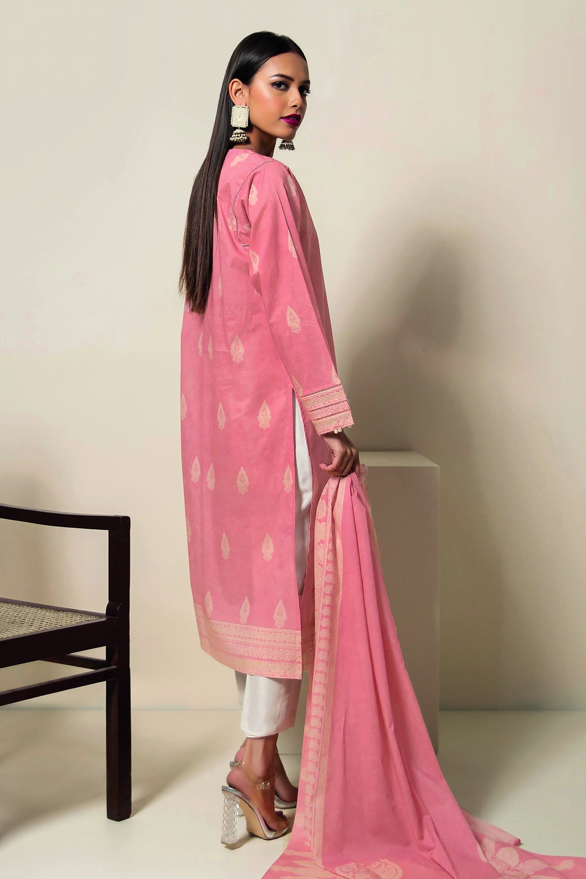 L22111 Pink Khaadi Online Spring Summer 2022
