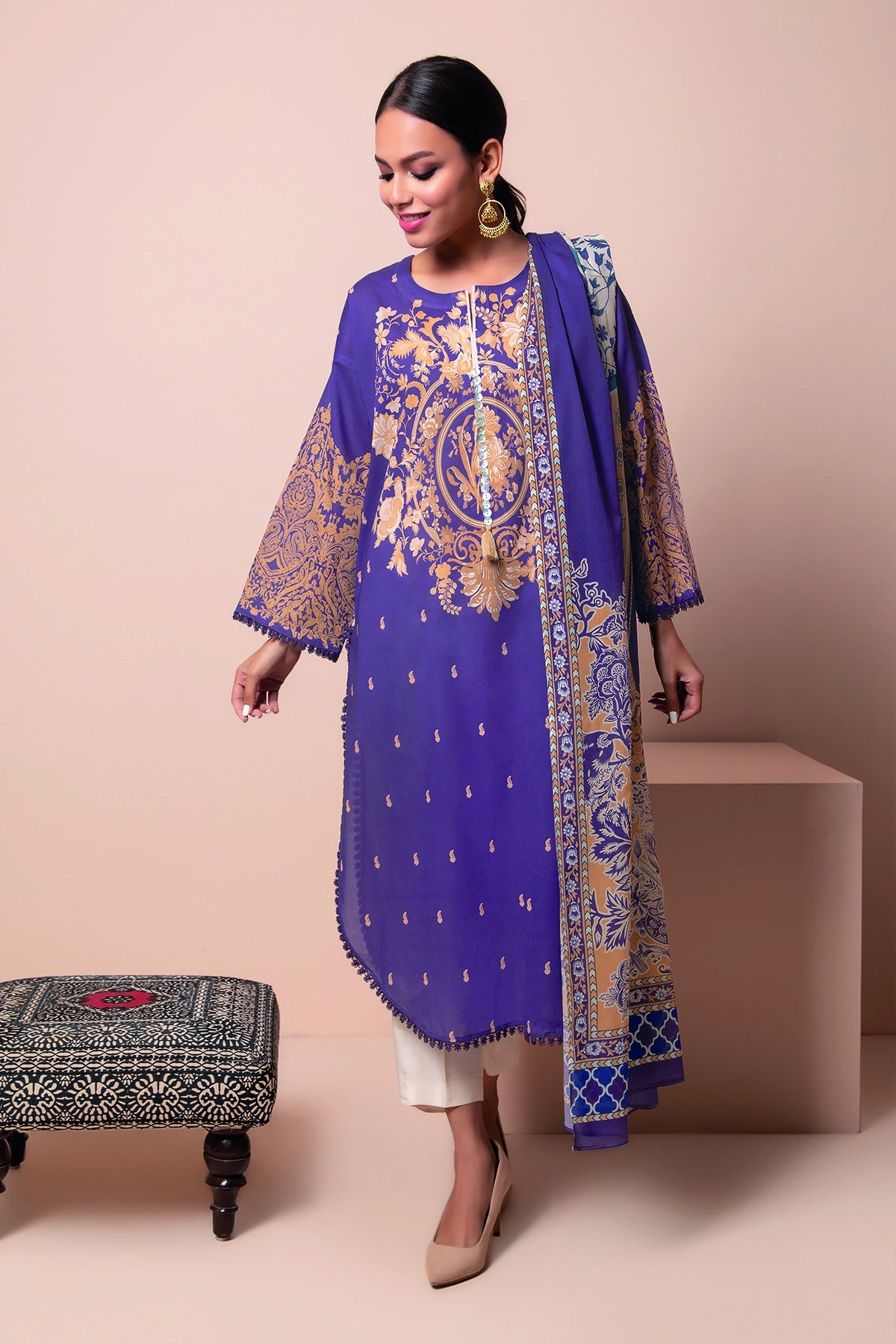 Khaadi L22132 Blue Summer Lawn 2022 Online Shopping