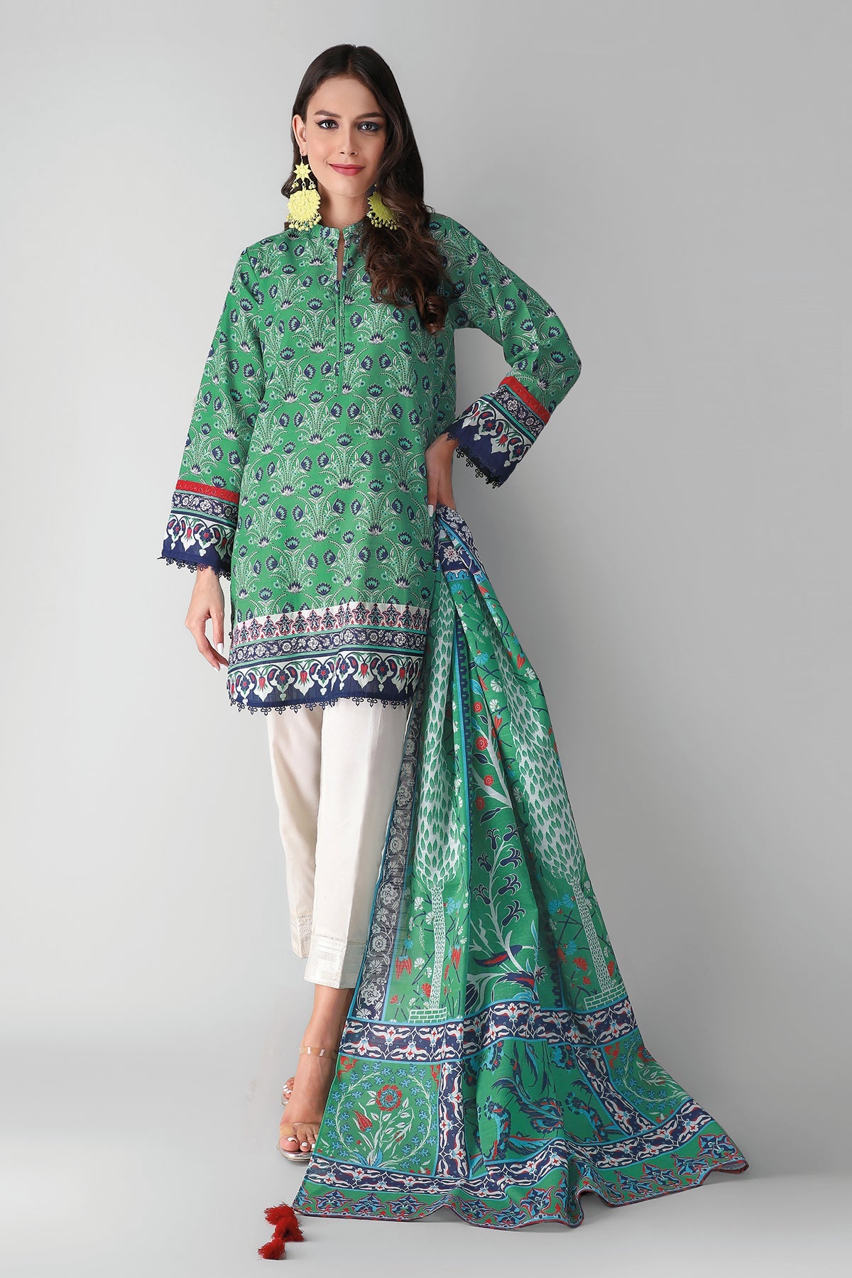 Llk21412 Green Khaadi Winter 2021