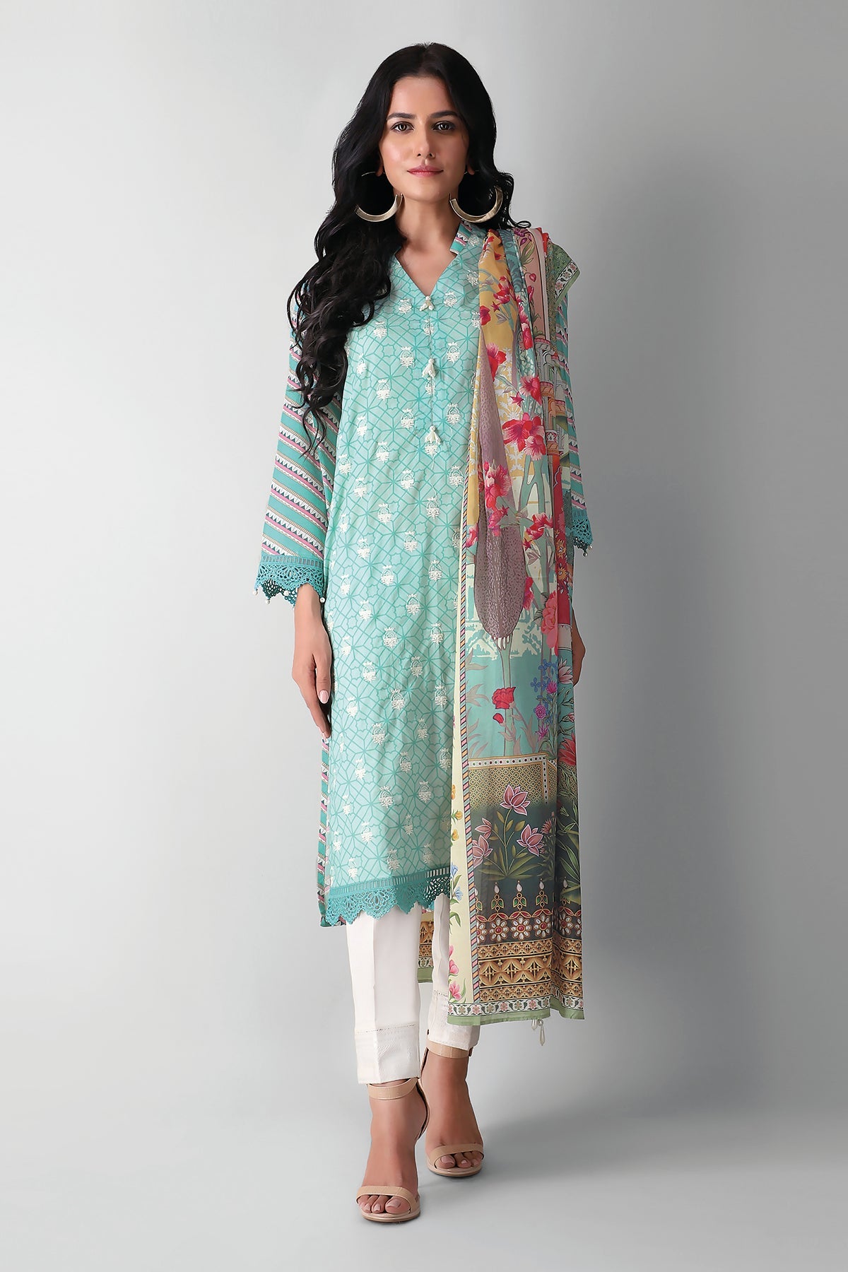 M21302 Green Khaadi Autumn Collection 2021