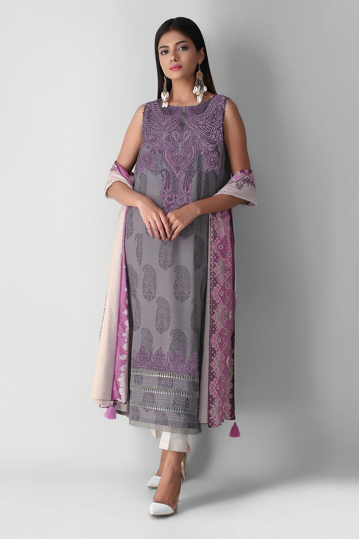 M21316 Grey Khaadi Autumn Collection 2021