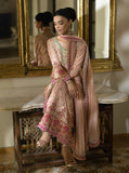 zainab chottani Aurelia