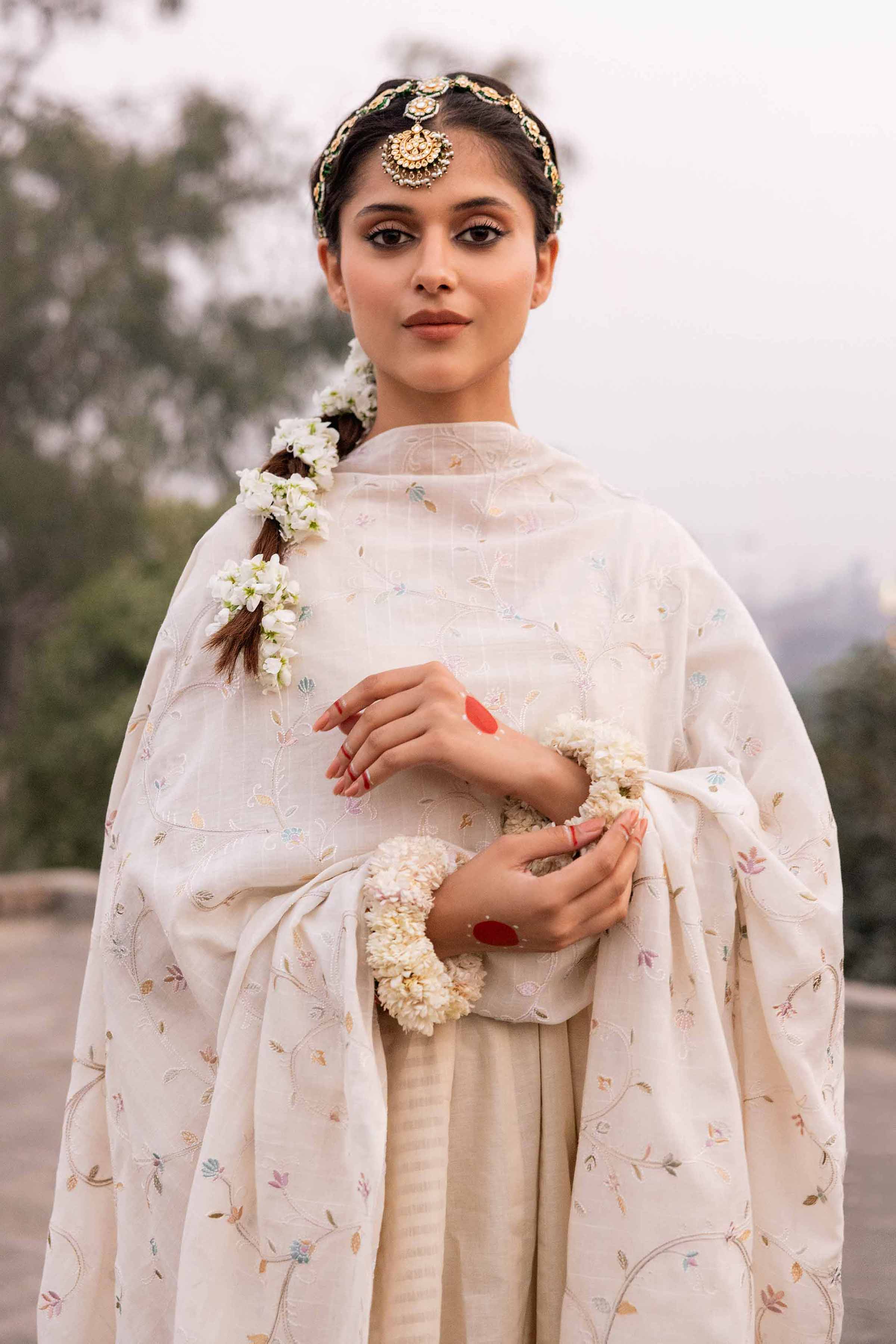 nishat linen wedding dresses Wedding Collection Nishat Linen Fancy Dresses 2019 Nishat Linen Wedding Dresses