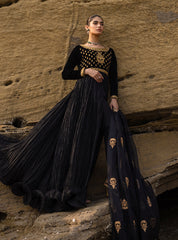 Zainab Chottani Sahara Luxury Velvet Pret Formals Online Shopping