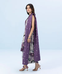 Sapphire U2DE-SG23V9-2 3 Piece Embroidered Khaddar Suit Winter Collection Online Shopping