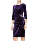 Alex Evenings Women's Short Three Quarter Sleeve Velvet Dress (Petite Regular)