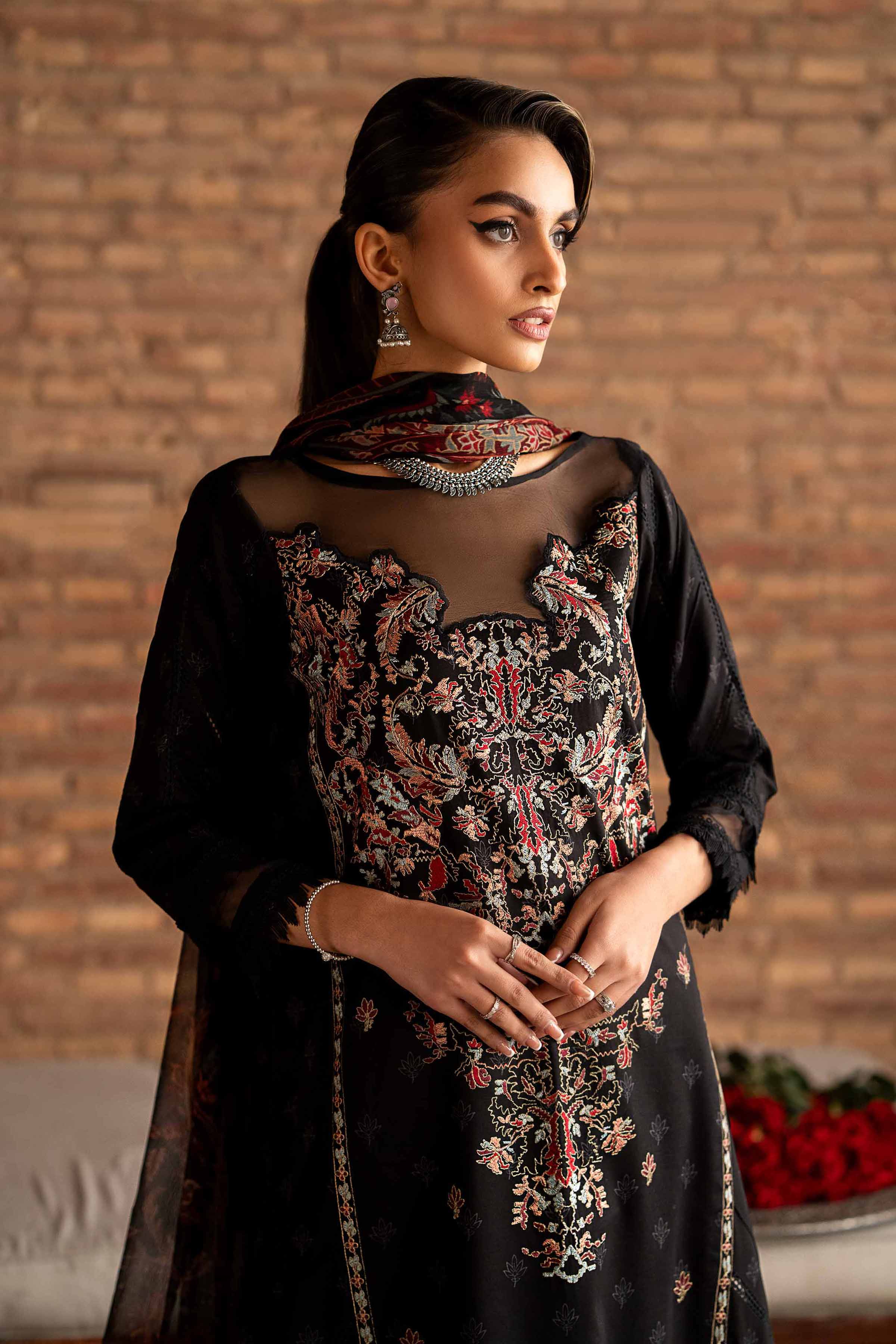 nishat linen black dress Unstitched