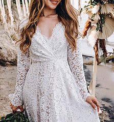 Women's Boho Lace Wedding Dress Long Sleeves V-neck A-line Beach Country Wedding Bridal Gown