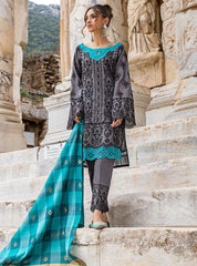 Zainab Chottani Sanem 1B Luxury Chikankari 2,021