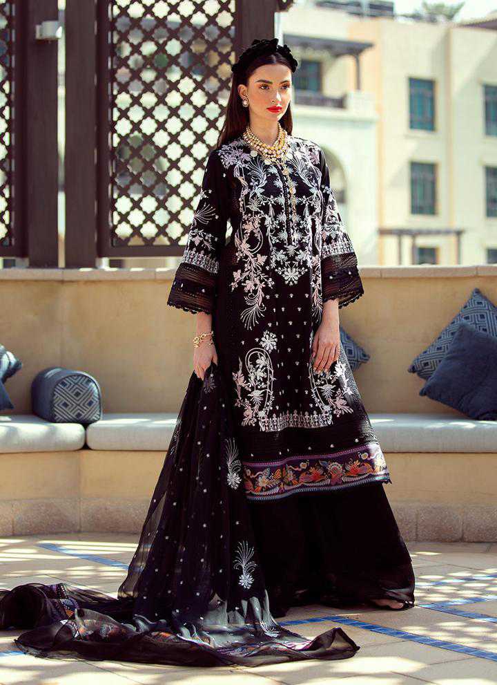 Farah Talib Aziz | Zaza Luxe Pret 24 | REINE KIWI EMBROIDERED EMBELLISHED KALIDAAR main image 1
