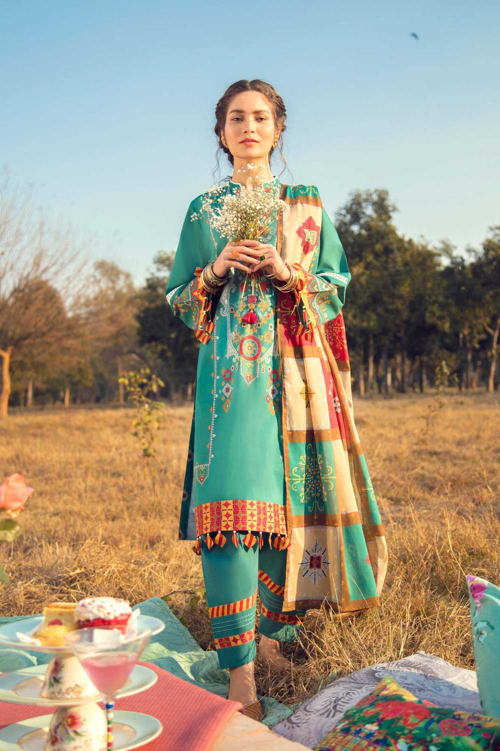 Ethnic Seville WUC101381 Spring Summer Lawn Collection 2020 | Ethnic 2020