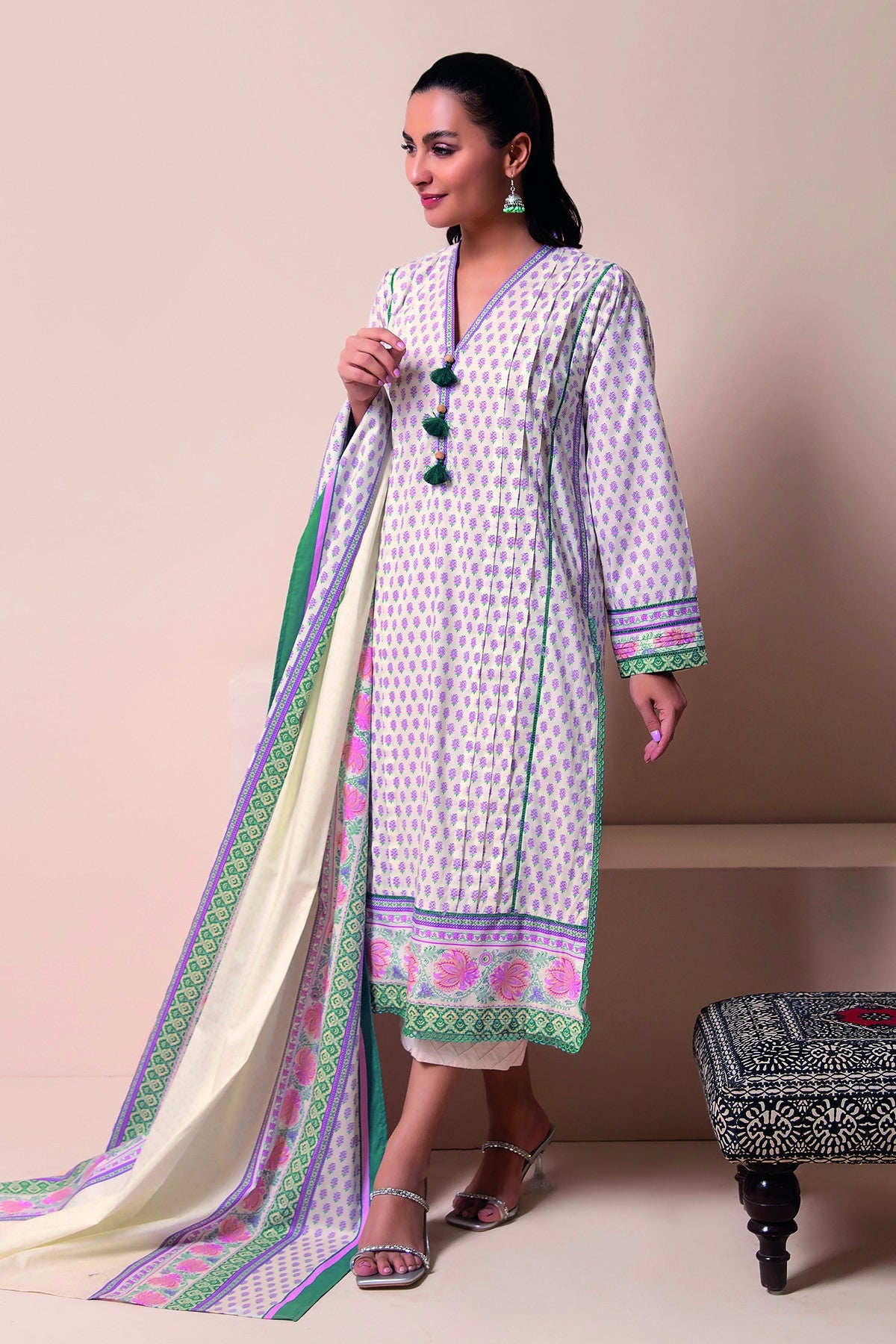 A22151 Off WhiteKhaadi Online Spring Summer 2022