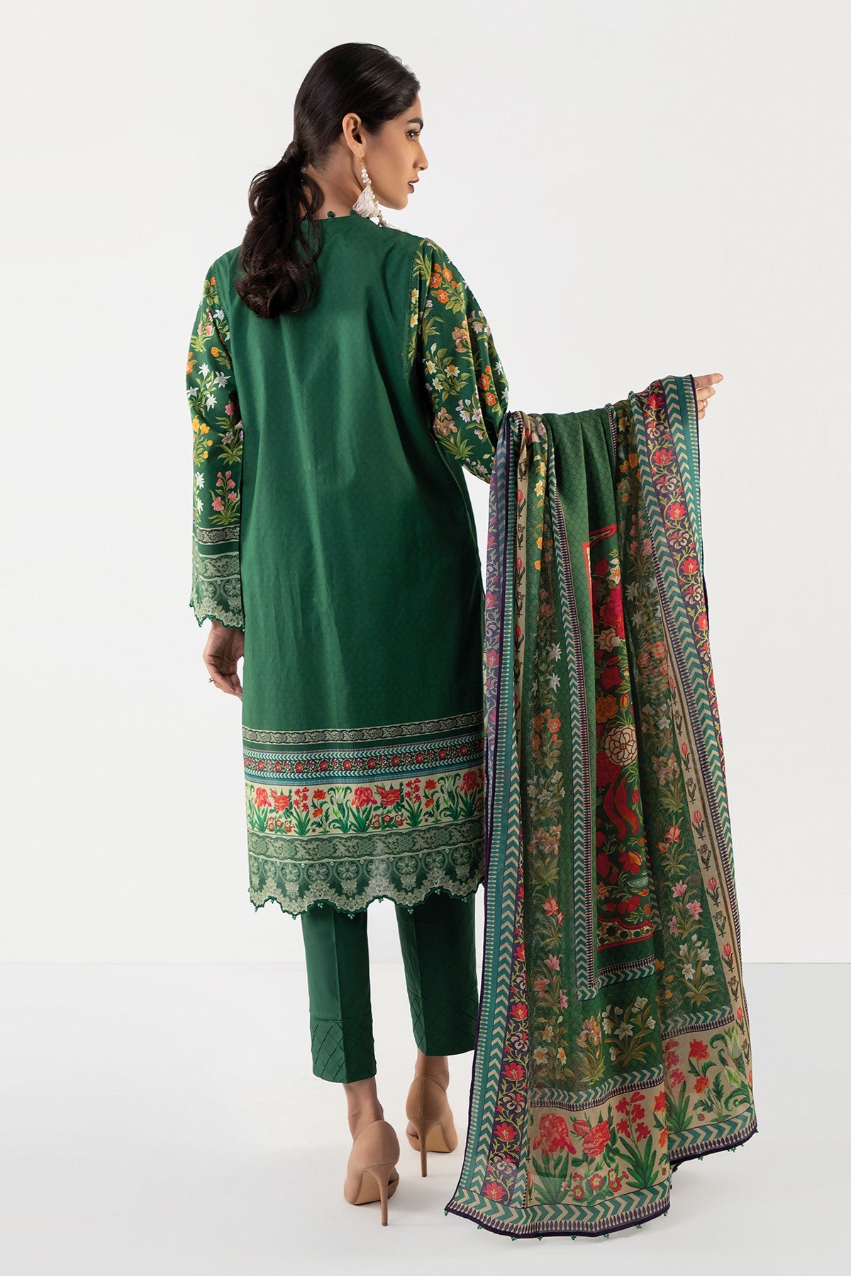 Khaadi A C ACA22219 Green Cambric Lawn 2022 Online Shopping