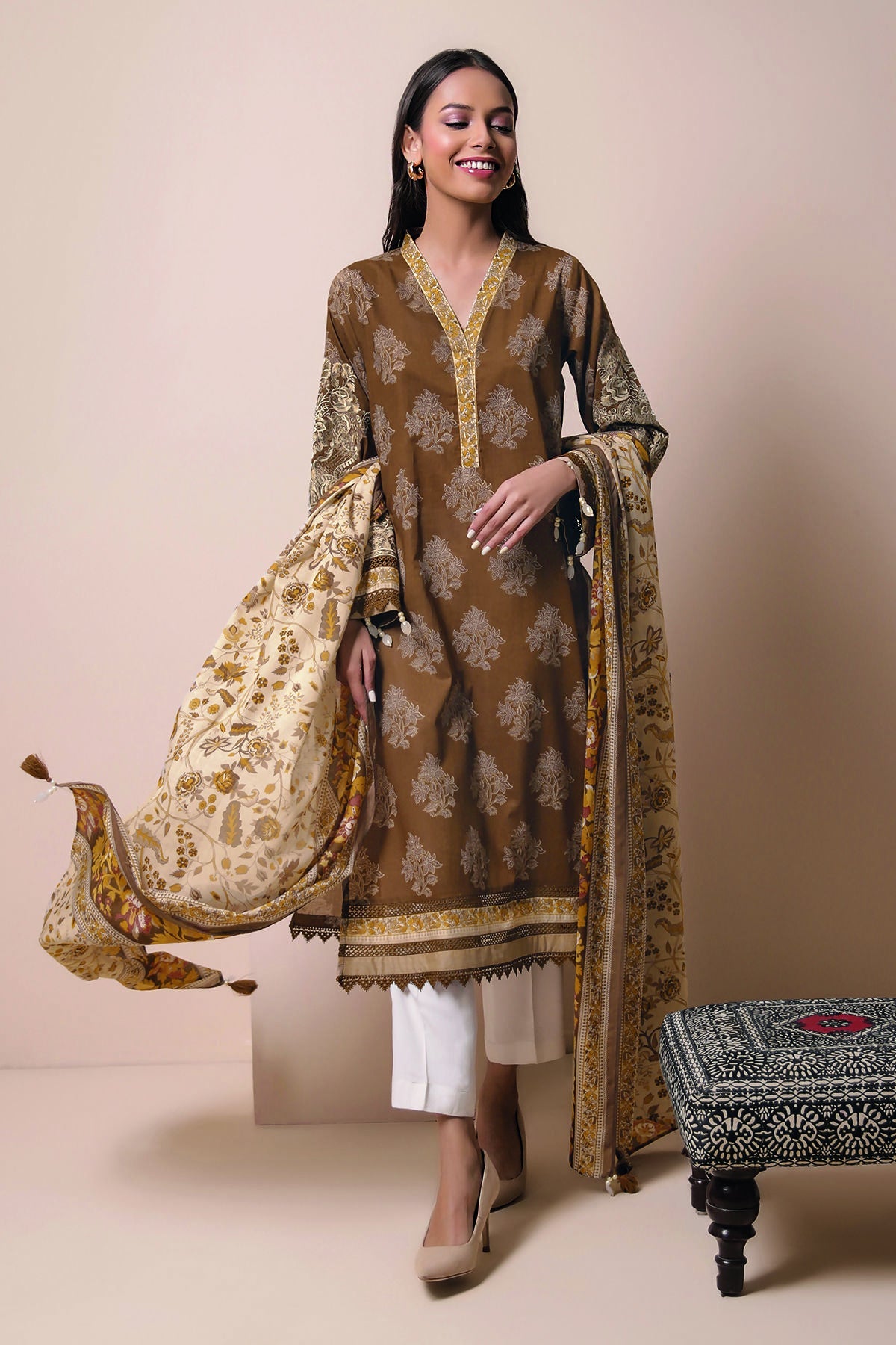 Khaadi M22103 Brown Summer Lawn 2022 Online Shopping