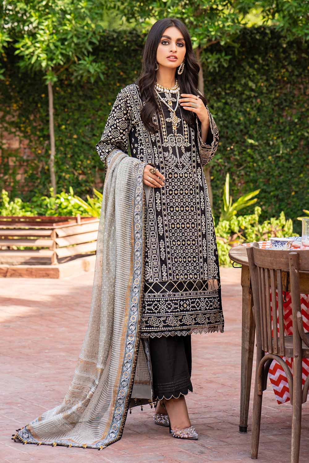 Eid ul adha deals 2019 dress collection